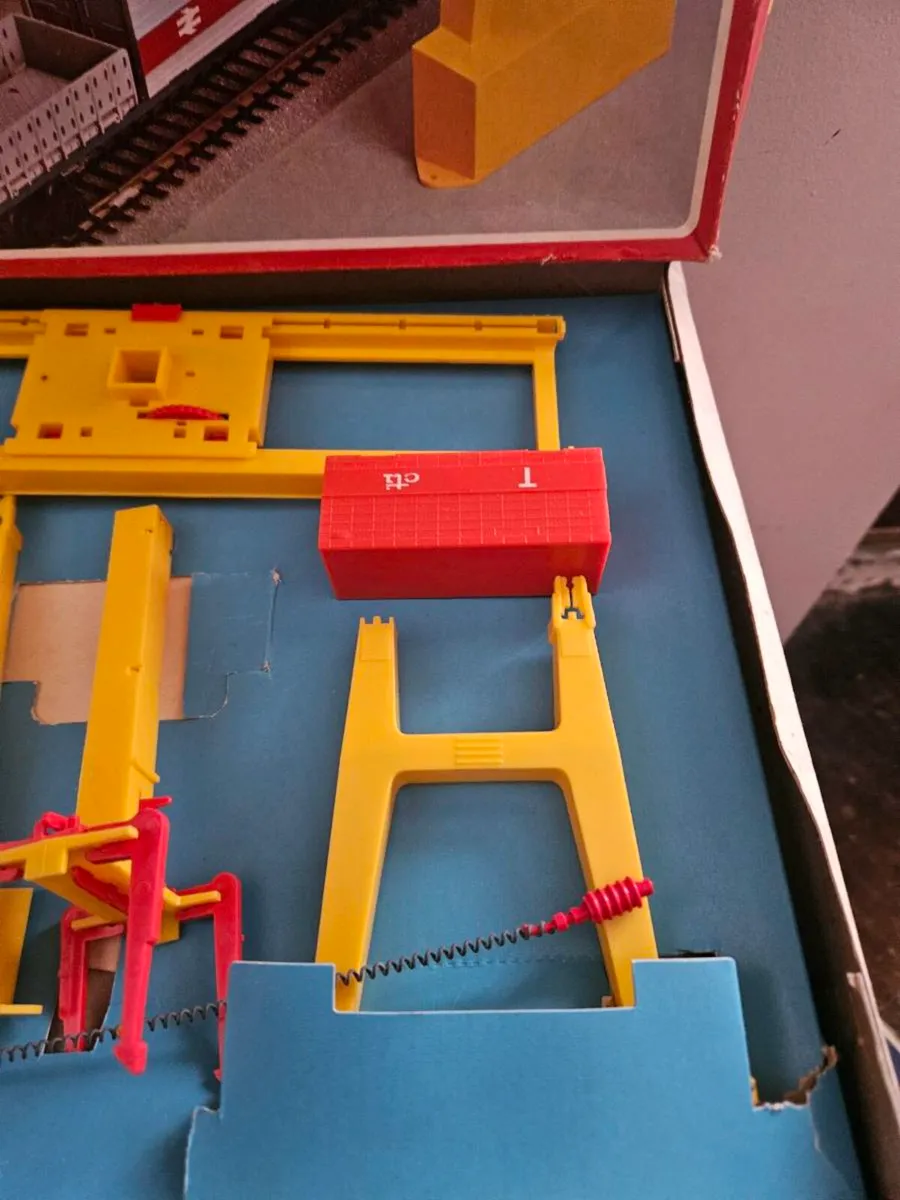 Hornby Triang OO Gauge Freightliner Container Load - Image 4