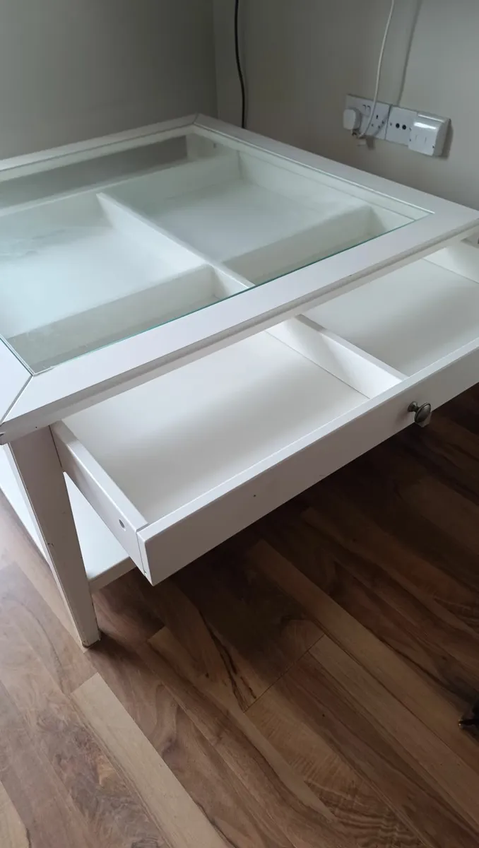 Coffee table - Image 4