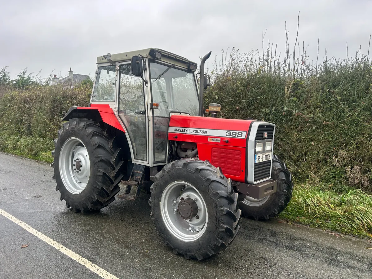 Massey Ferguson 398 - Image 1