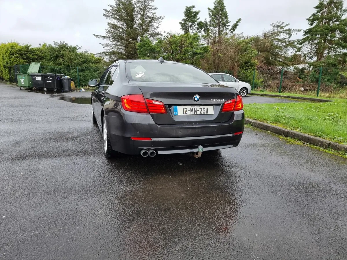 BMW 5-Series 520d Auto 2012 - Image 3