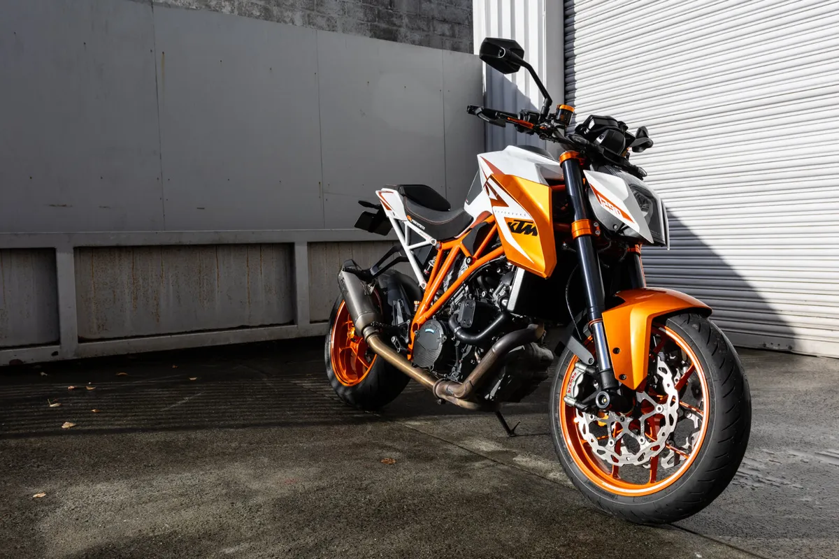 KTM Superduke 1290 Special Edition 2016 - Image 2