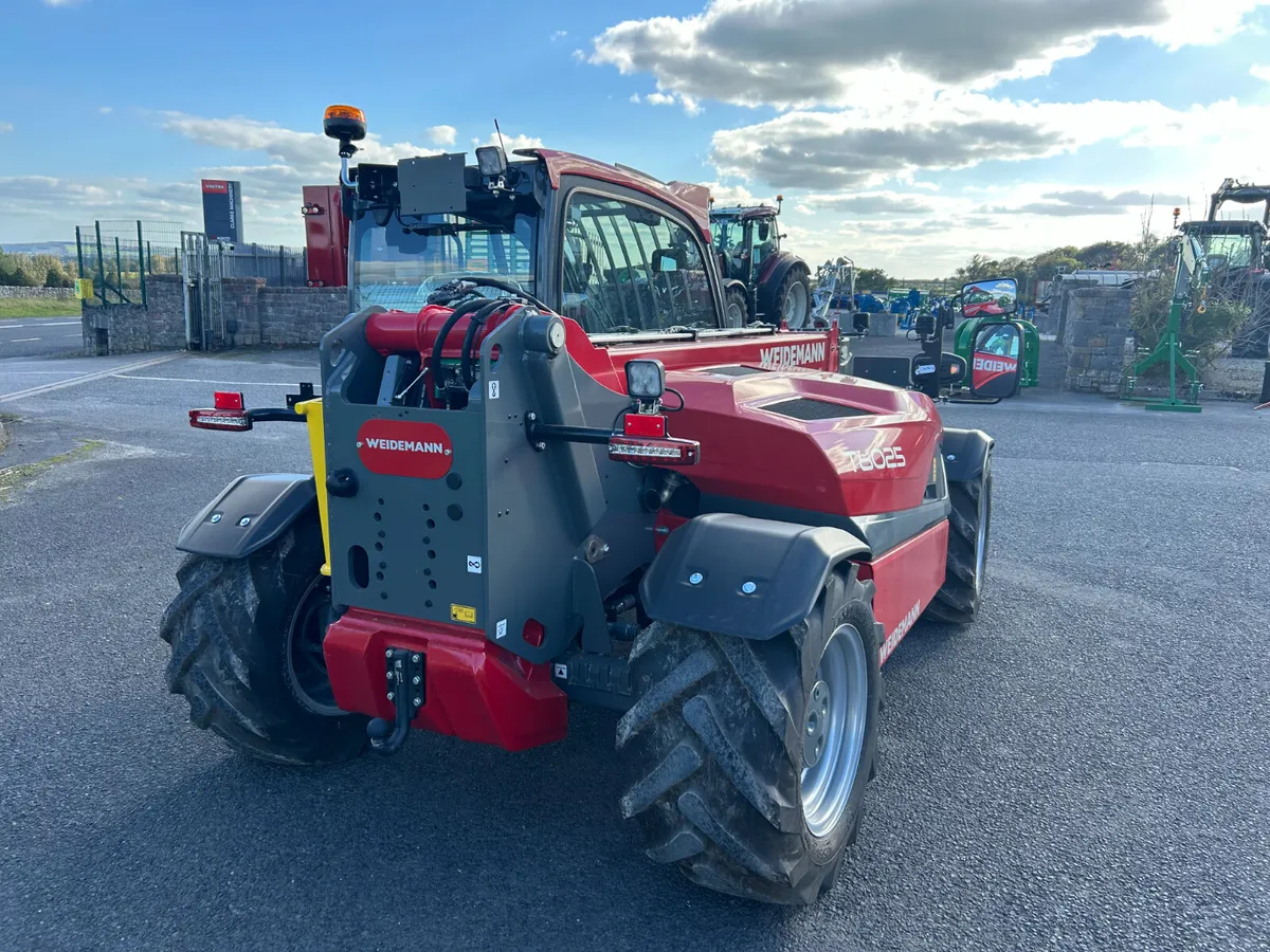 New Weidemann 6025  Loader - Image 3