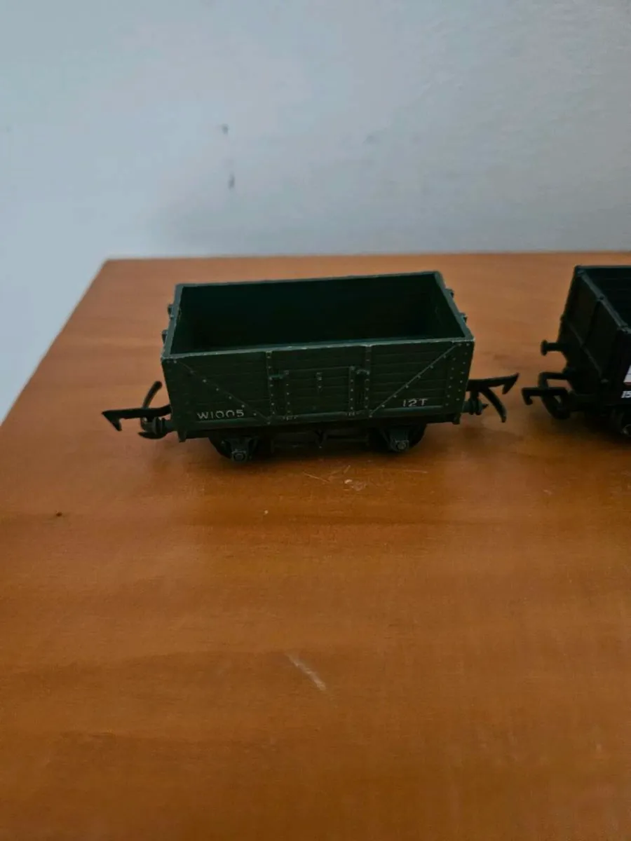 Hornby OO Gauge Wagons - Image 2