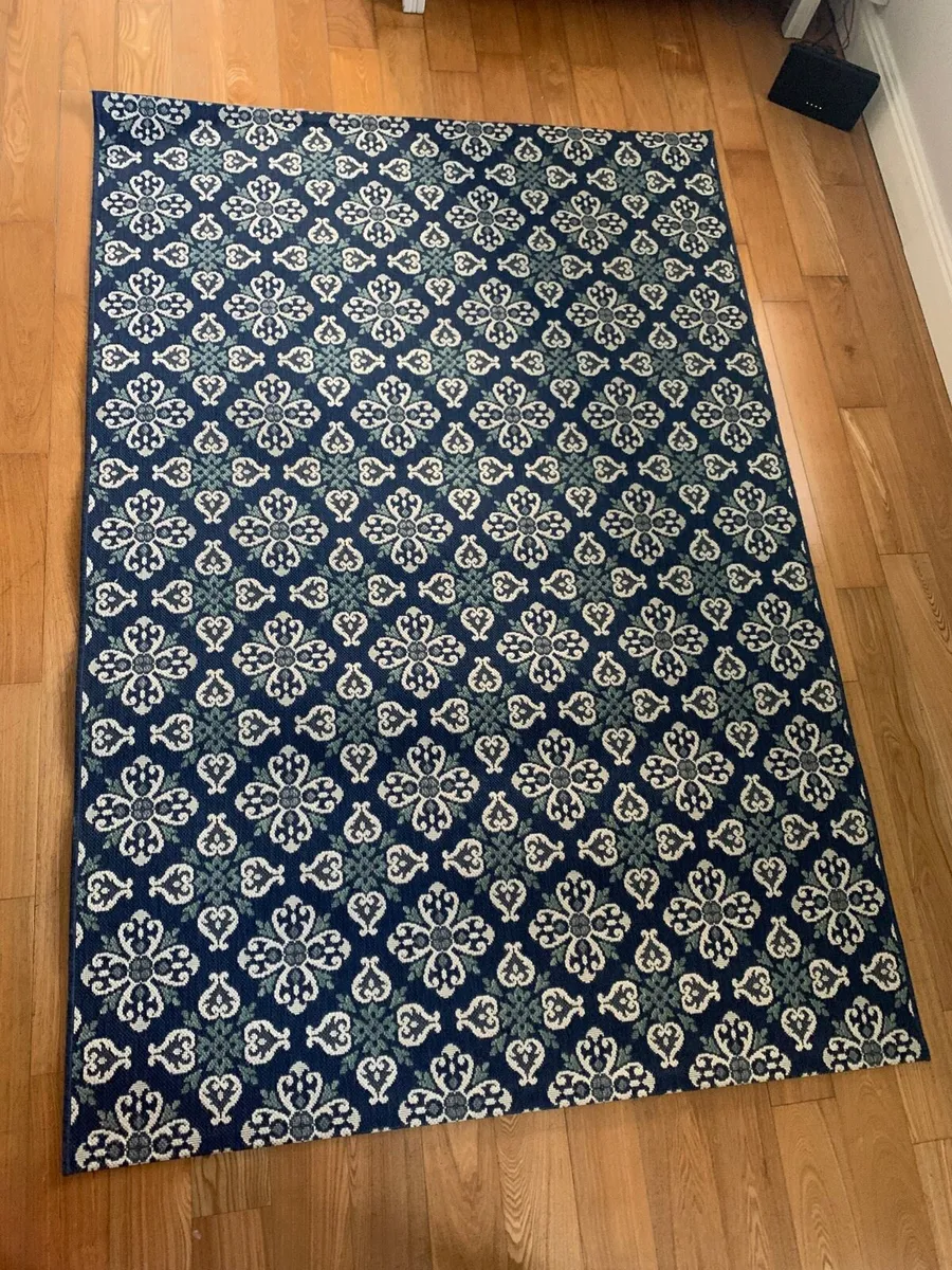 Rug - Image 1