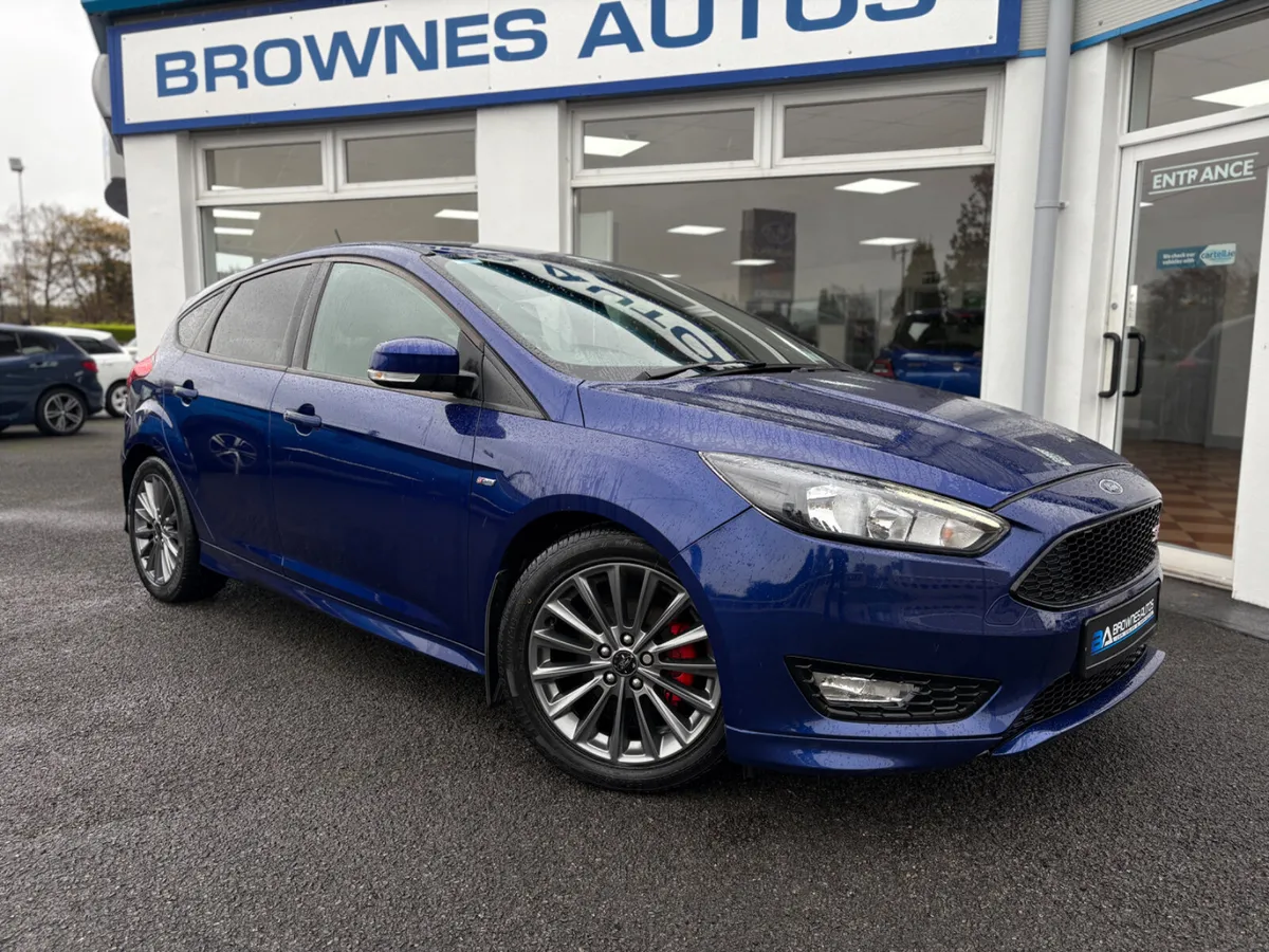 2017 Ford Focus ST-Line 1.5L Diesel - Image 3