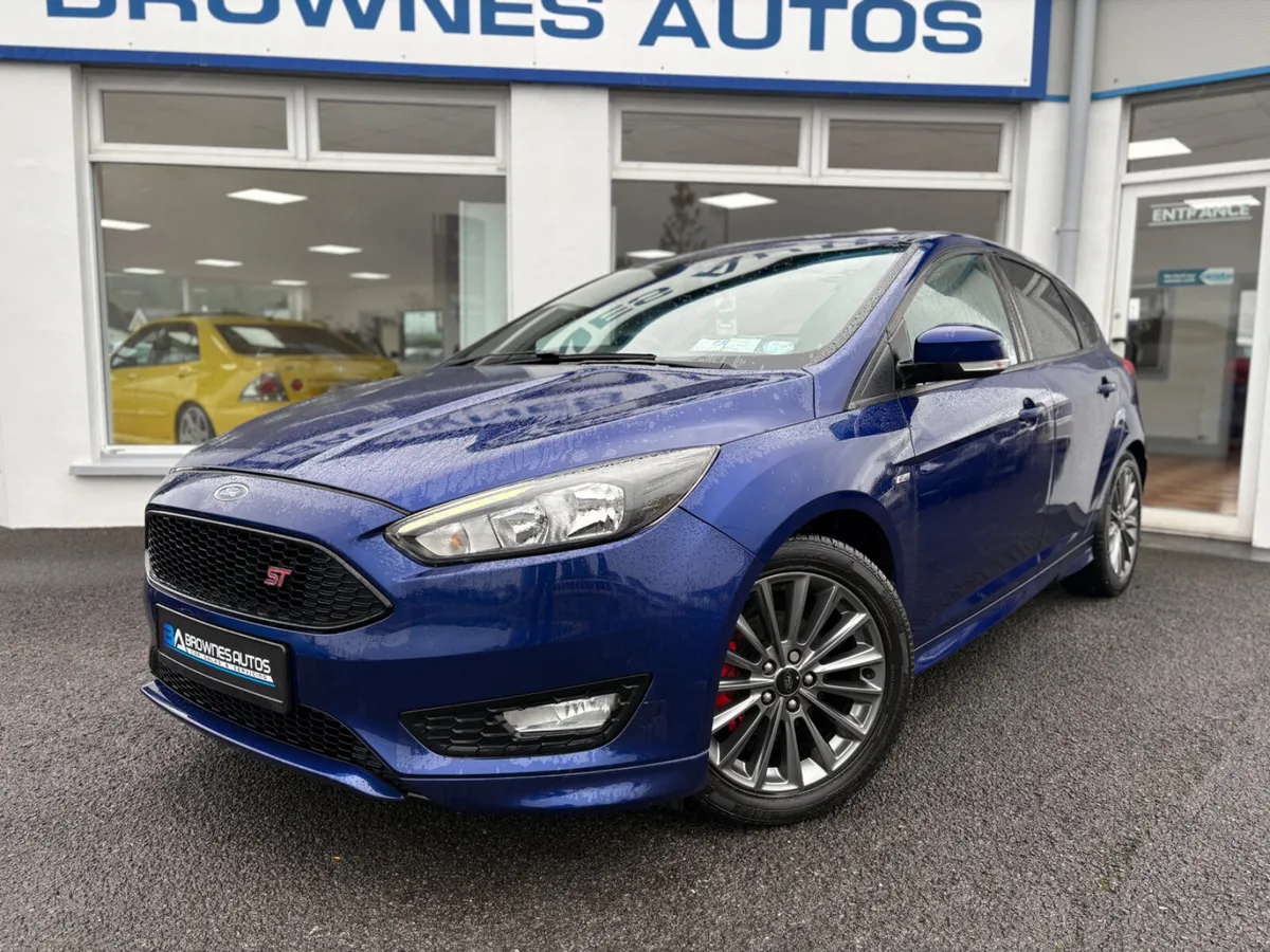 2017 Ford Focus ST-Line 1.5L Diesel - Image 2