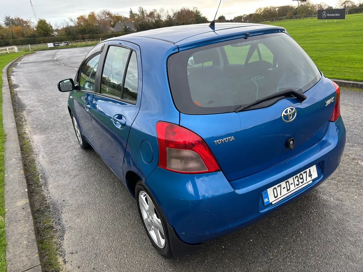 2007 Toyota Yaris - Image 3
