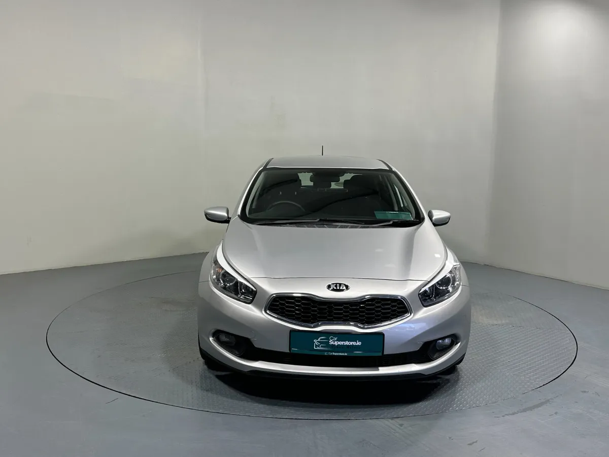 Kia Ceed Sport 1.4 Petrol 152 - Image 2