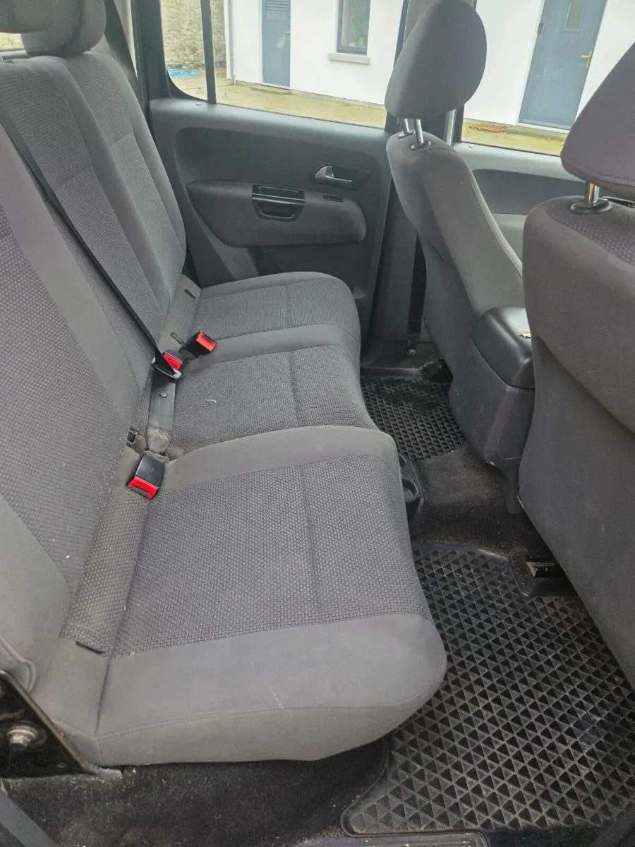 Volkswagen Amarok 2.0L  Trendline 4Motion 163BHP - Image 4