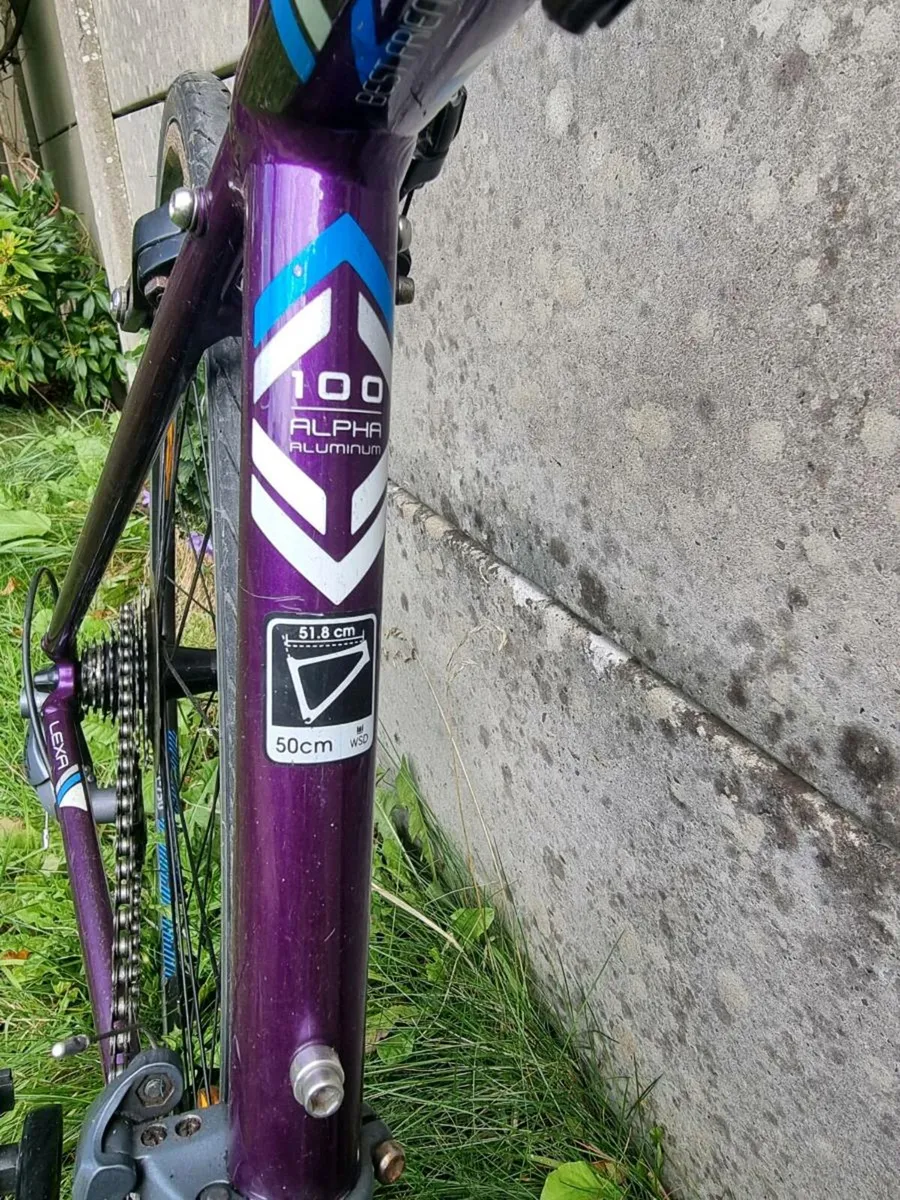 Women's trek lexa road bike - Image 2