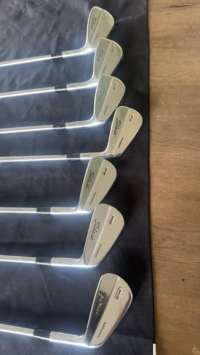 Titleist 710 Blades X stiff - Image 1