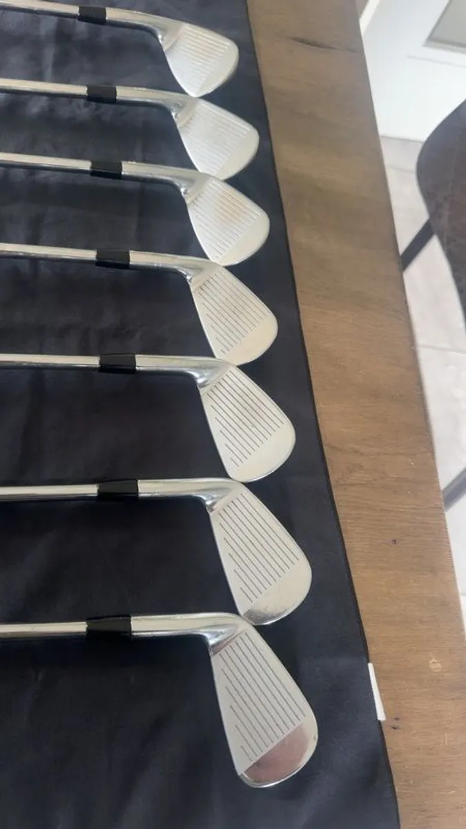 Titleist 710 Blades X stiff - Image 4