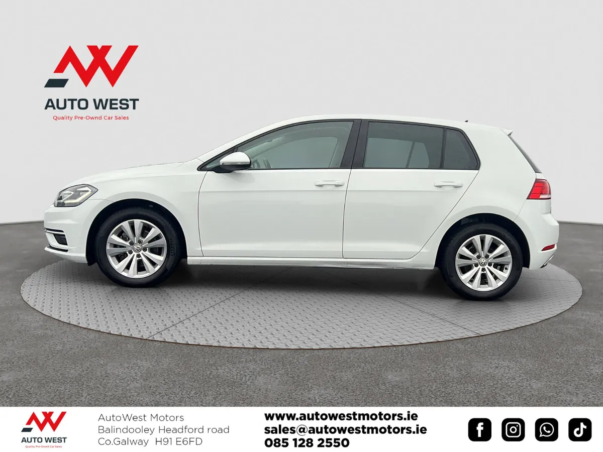 2017 Volkswagen Golf 1.2 TSI Automatic - Image 3
