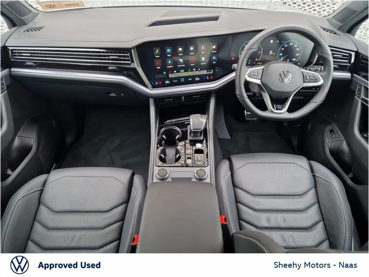 Volkswagen Touareg R Line 3.0tdi 4motion Dsg  22 - Image 3