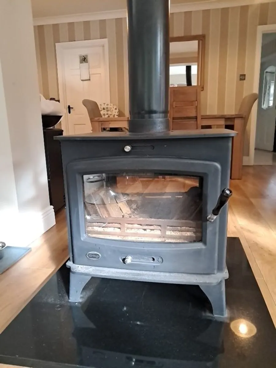 Stove - Image 1