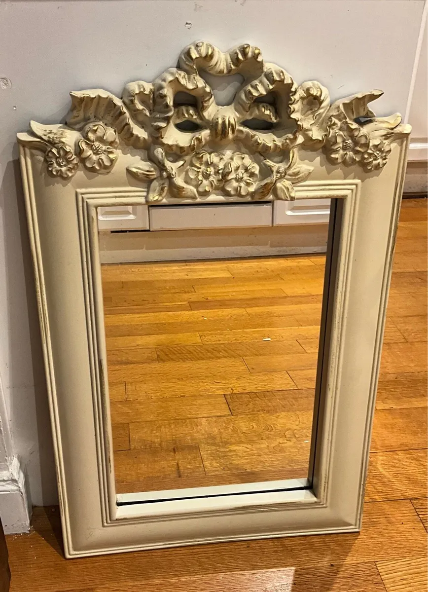 Vintage Ornate Carved Mirror - Image 1