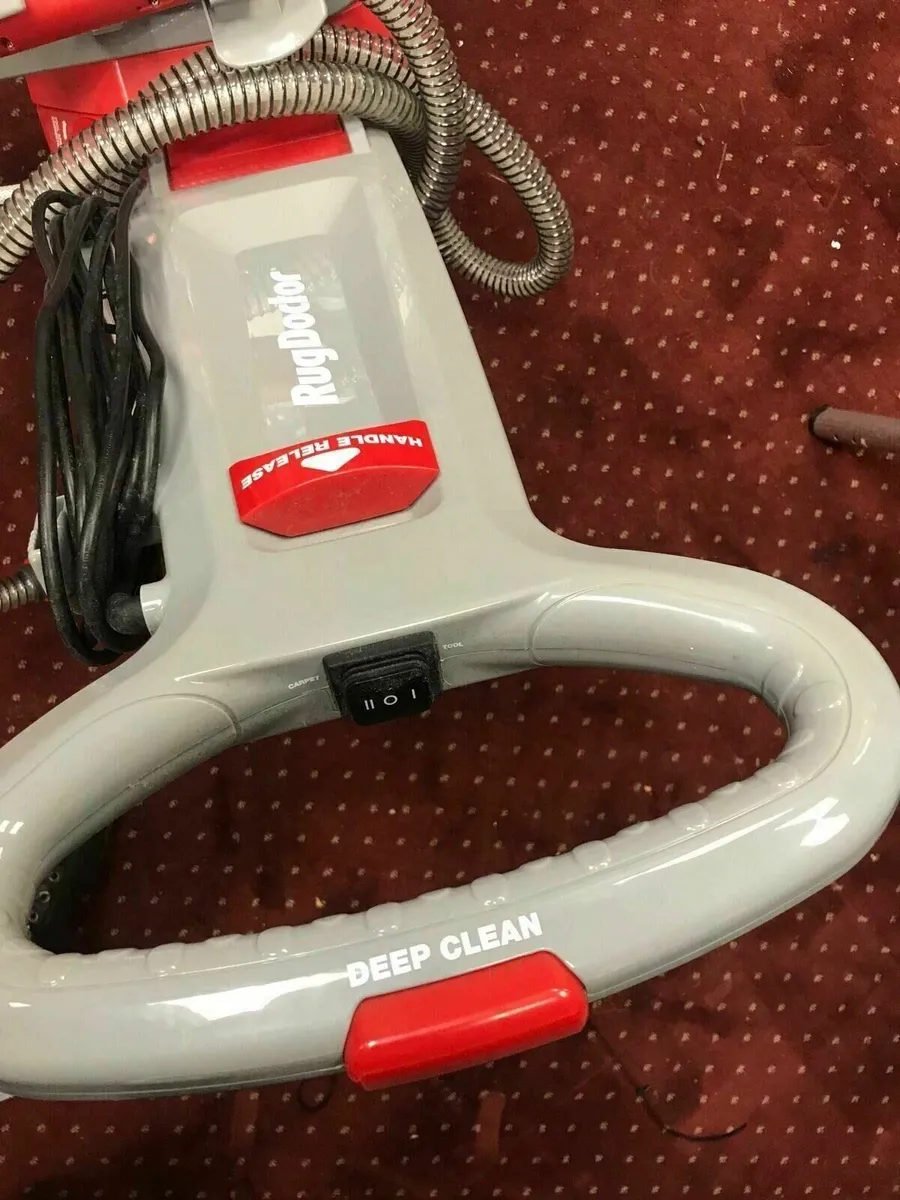 Rug Doctor Wet Vacuum - Image 3