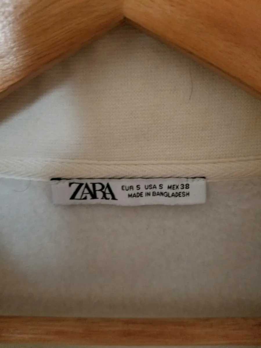 Zara and hollister clothing - Image 3