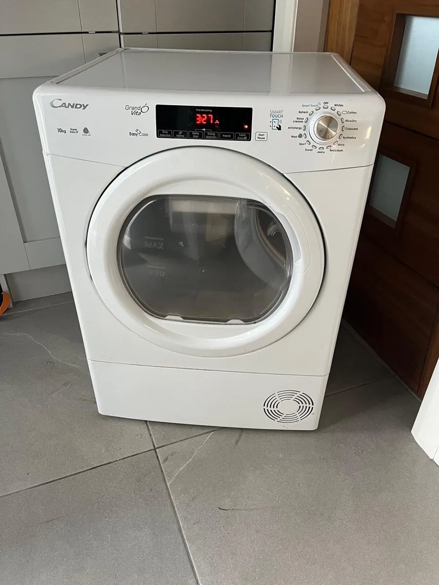 Candy 9kg  condenser dryer - Image 1