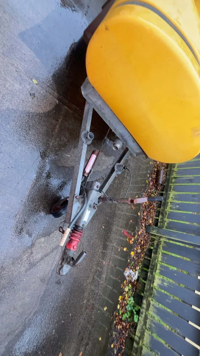 1,100L water bowser - Image 2