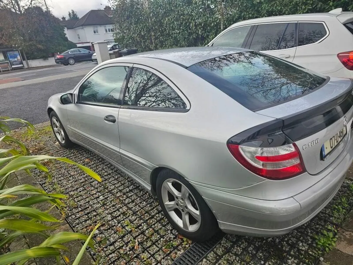 2007 Mercedes-benz C-class - Image 4
