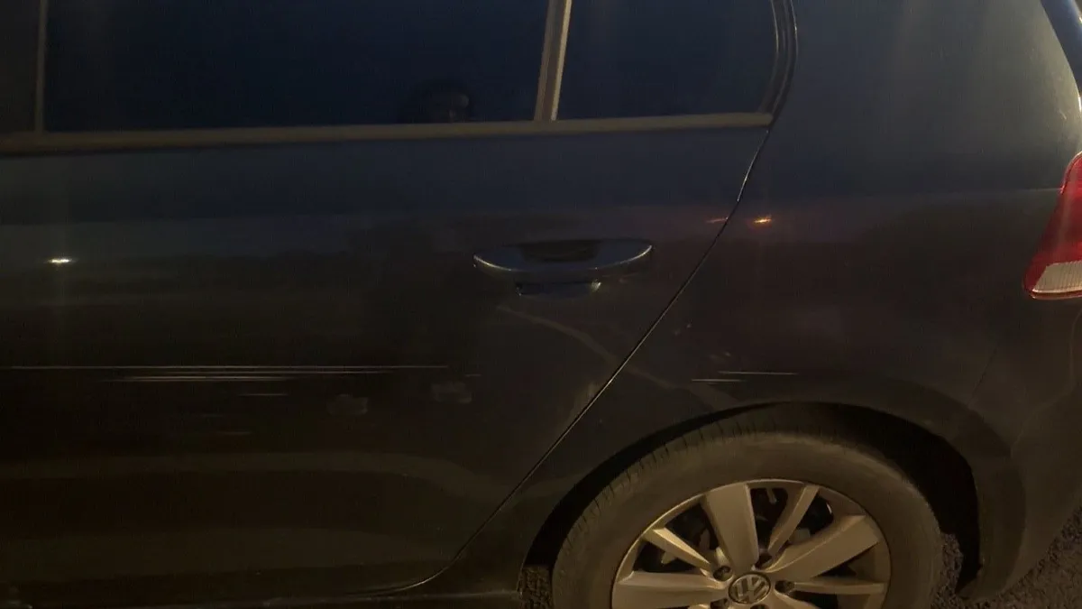 Volkswagen Golf - Image 4