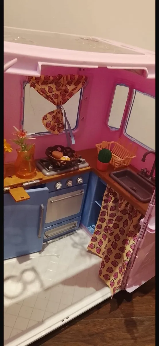 Our generation doll and kitchen - Image 2