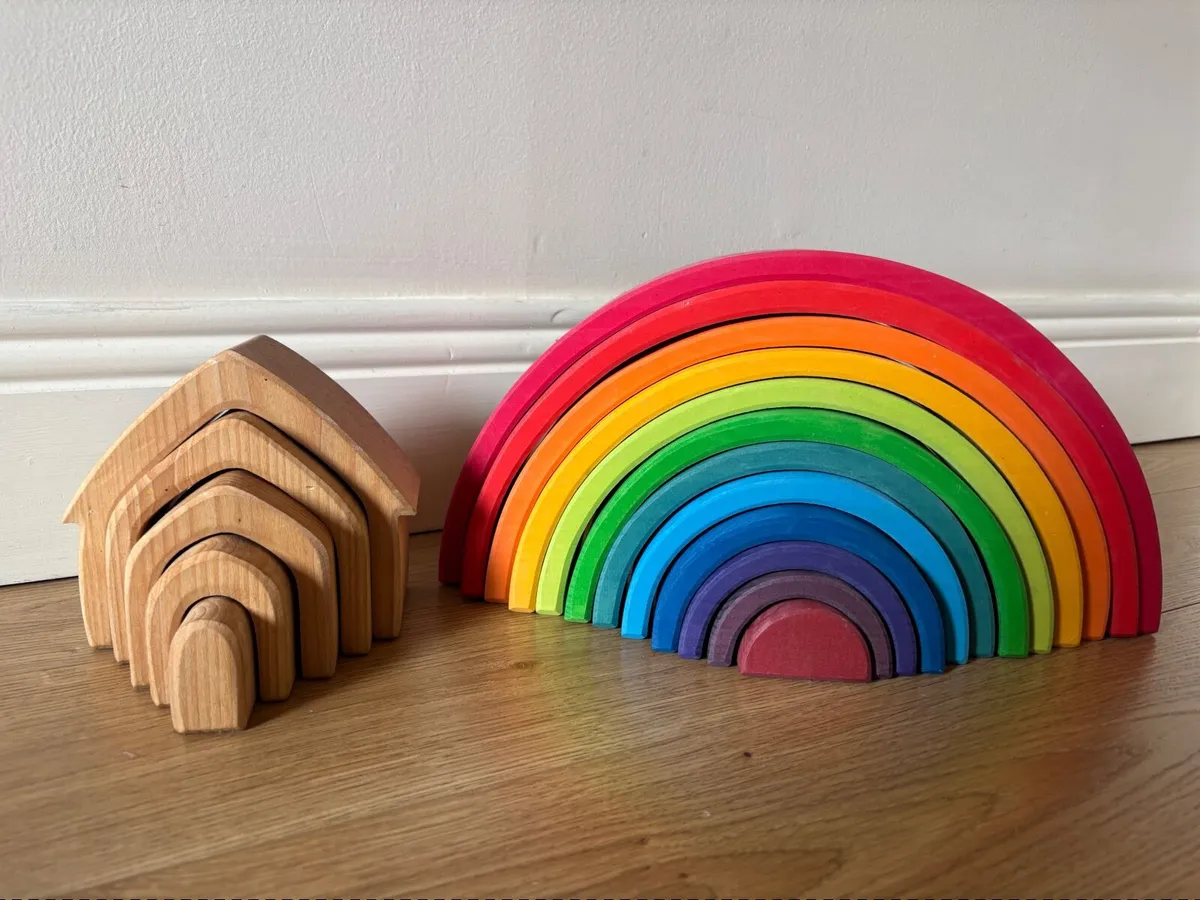 Grimms wooden toys: large rainbow and play houses