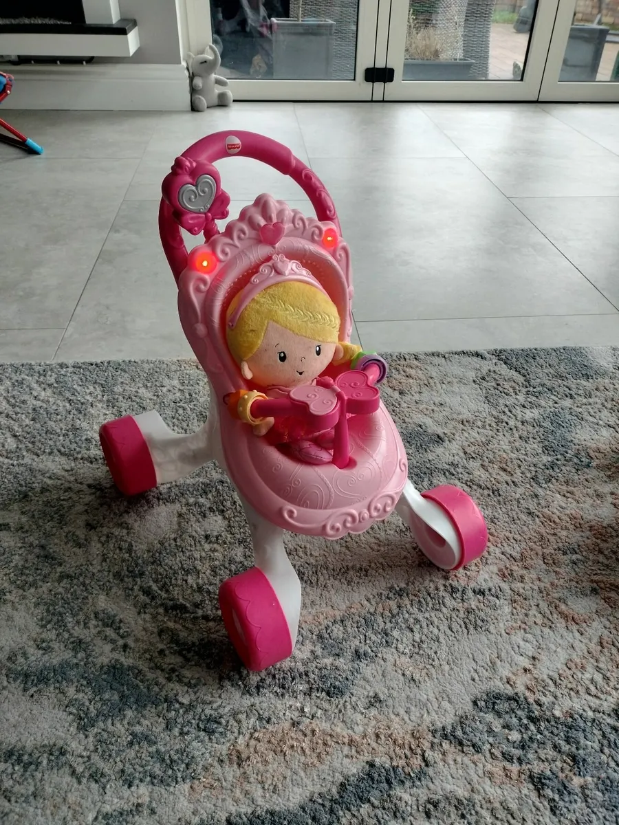 Doll's buggy/walker