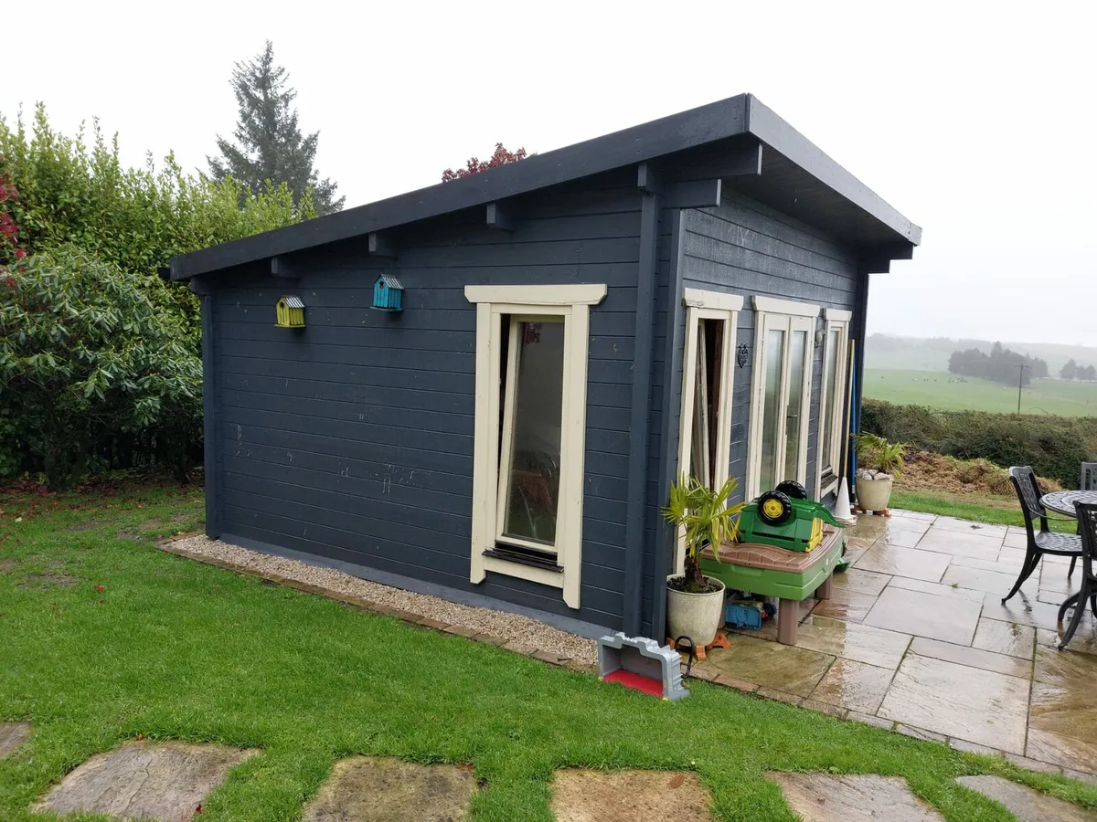 Summerhouse - Image 4