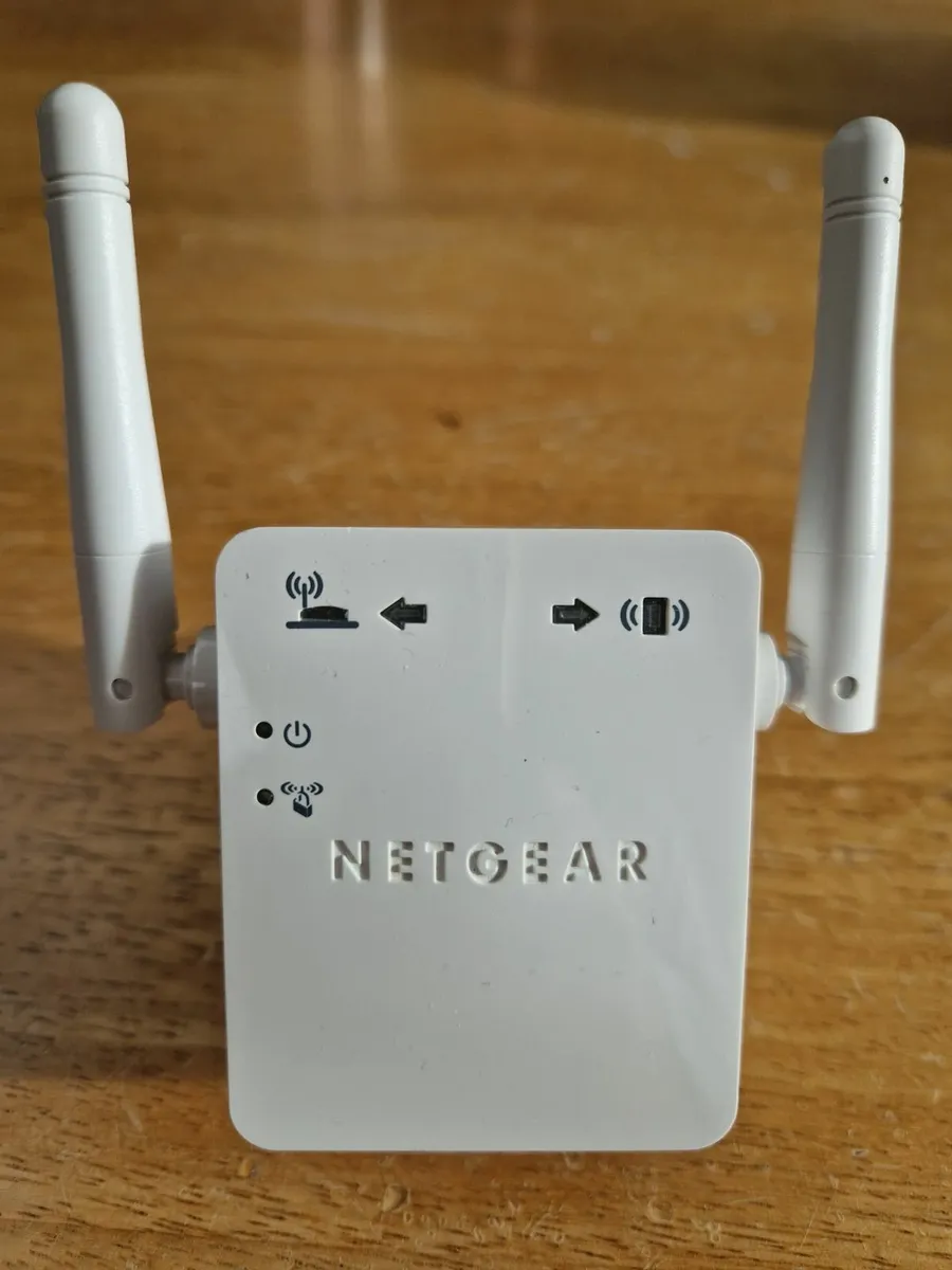 Netgear WiF Range Extender - Image 1