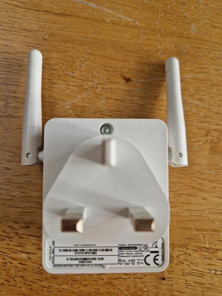 Netgear WiF Range Extender - Image 2