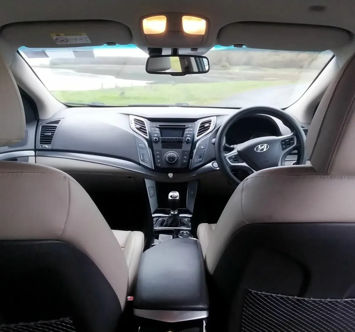 Hyundai i40 2015 - Image 2