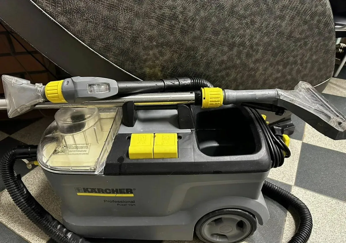 Karcher Puzzi 10/1 vacuum cleaner - Image 1
