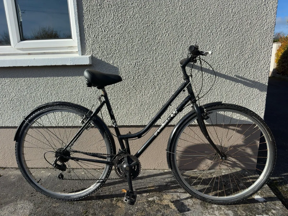 Ladies Vintage Bicycle - Image 1