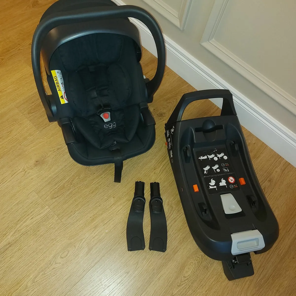 EGG CAR SEAT with I-Size isofix base with addaptos - Image 4