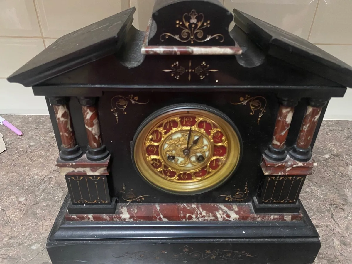 Antique clock - Image 1