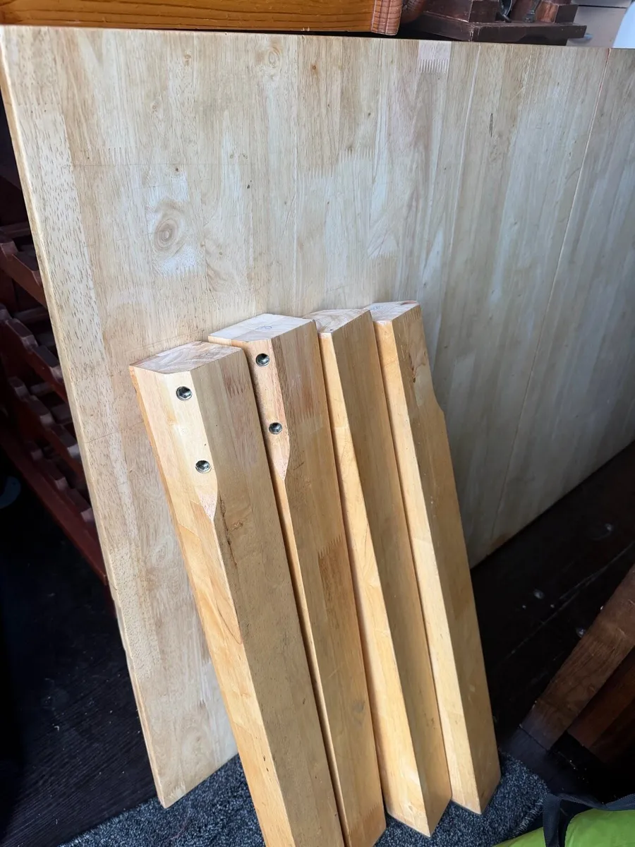 Large dining table - Image 2