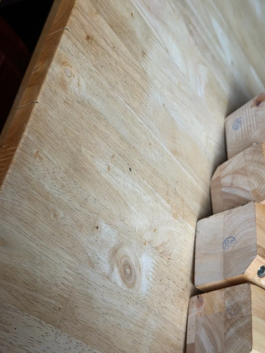 Large dining table - Image 3