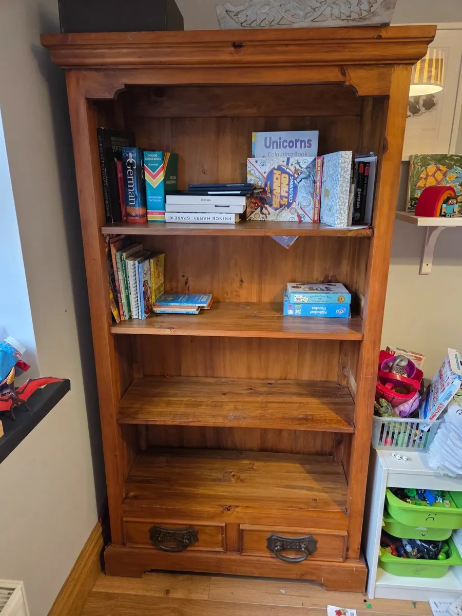 Oak book case - Image 1
