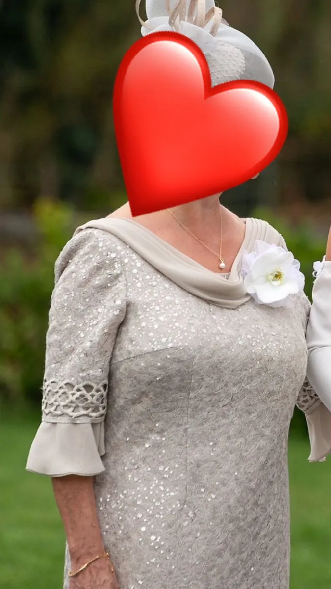 Mother of the bride outfit - Image 2