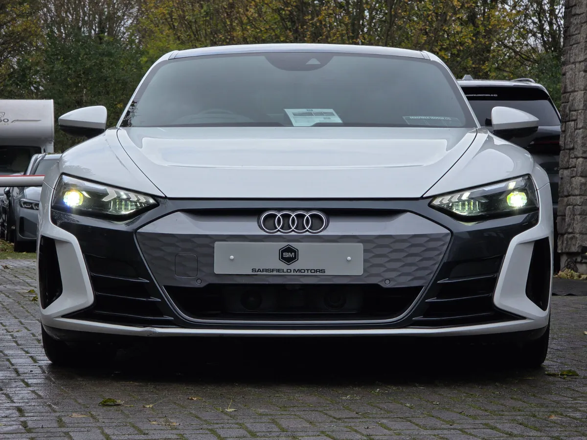 2023 AUDI E-TRON GT 350 KW 93 KWH QUATTRO COUPE - Image 4