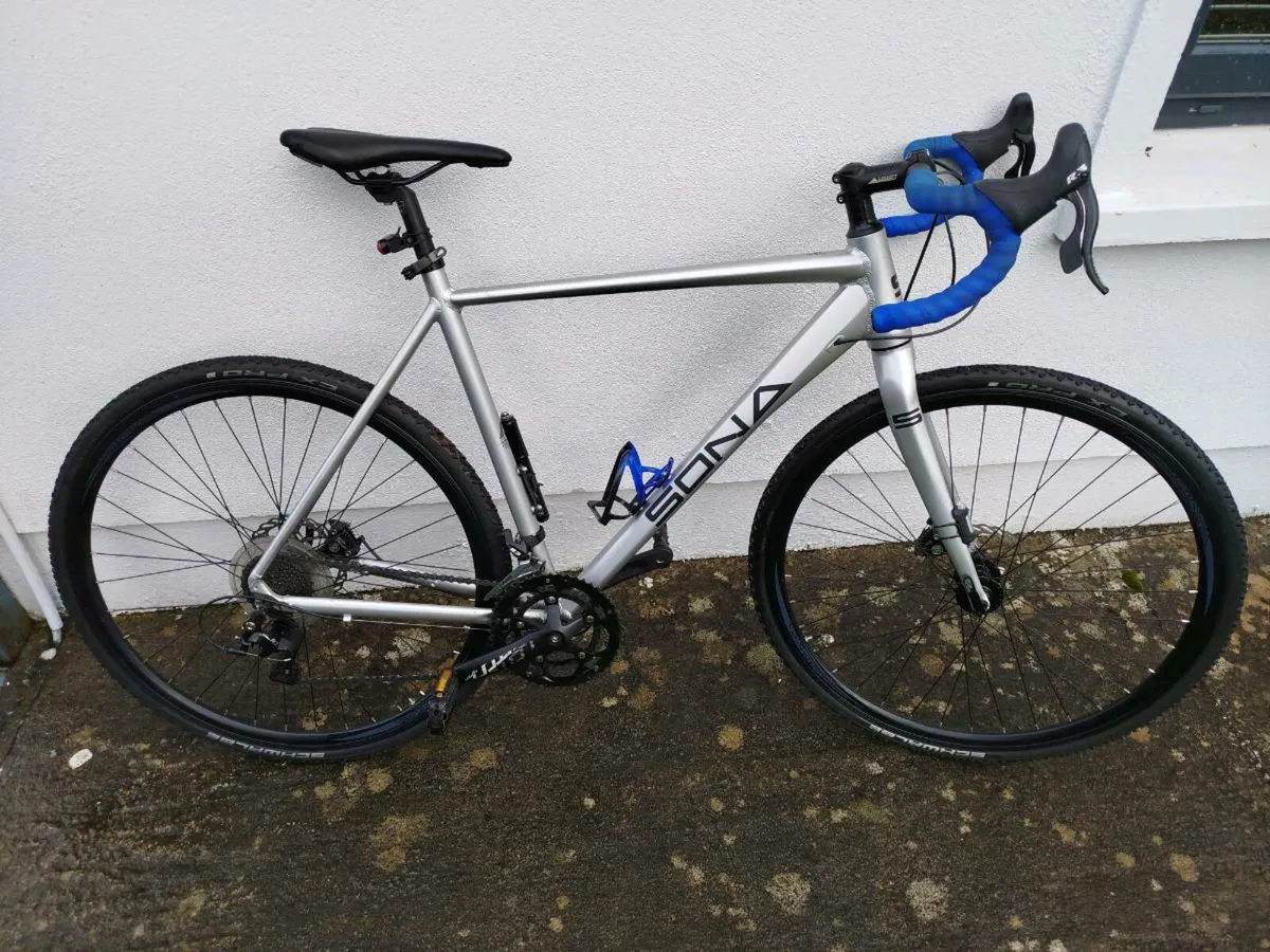 Sona Gravel Bike with disc brakes - Image 1