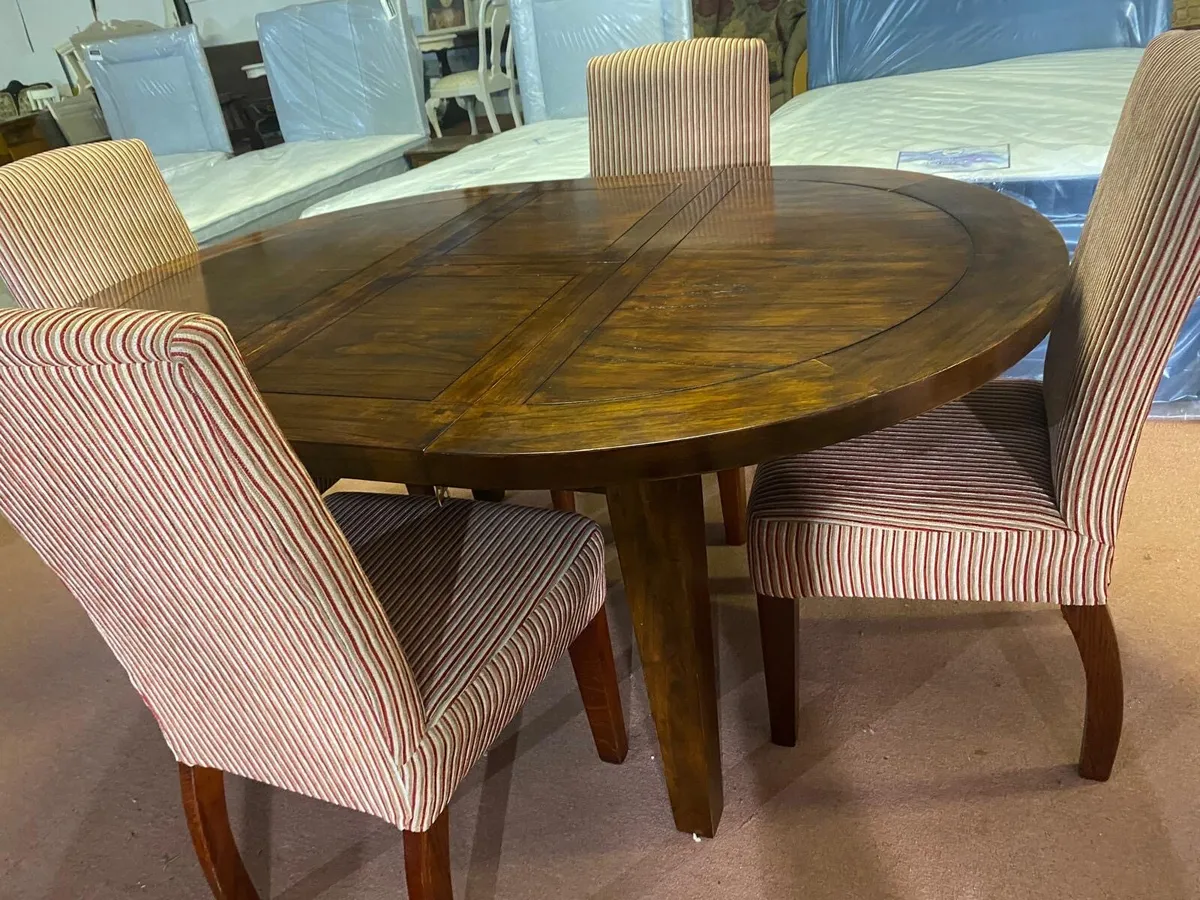 Table & 4 Chairs - Image 2