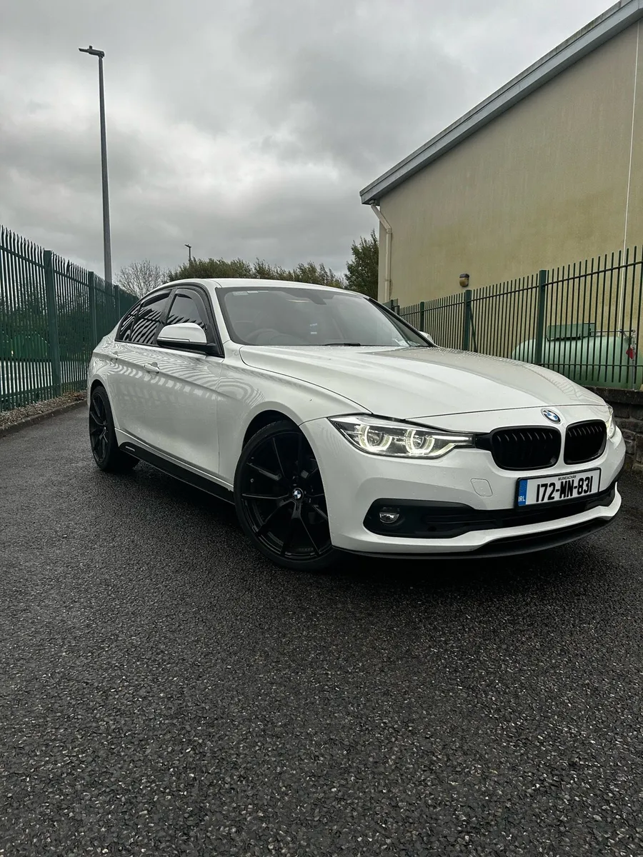 BMW 3 Series 316D White - Image 1