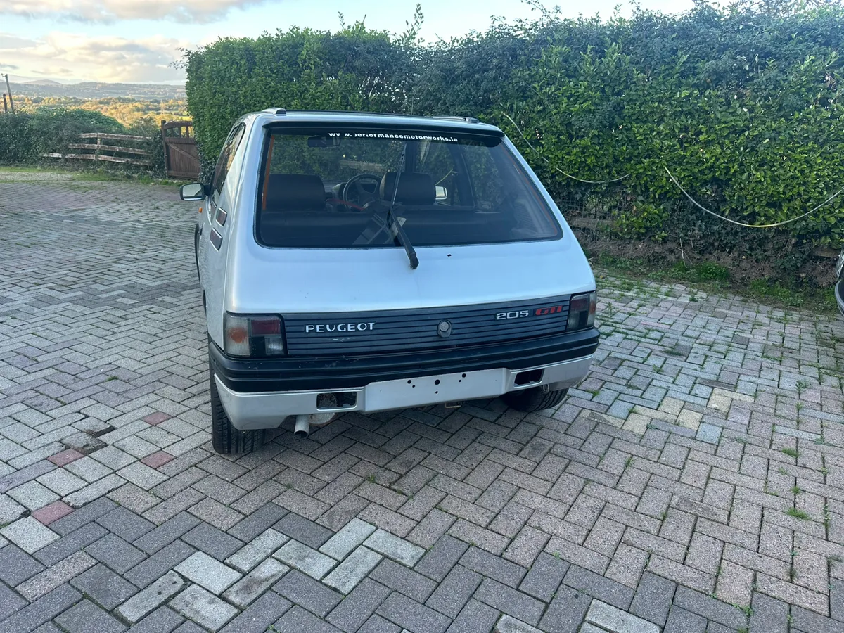 Peugeot 205 GTI 1990 1.9 With Sun Roof - Image 4