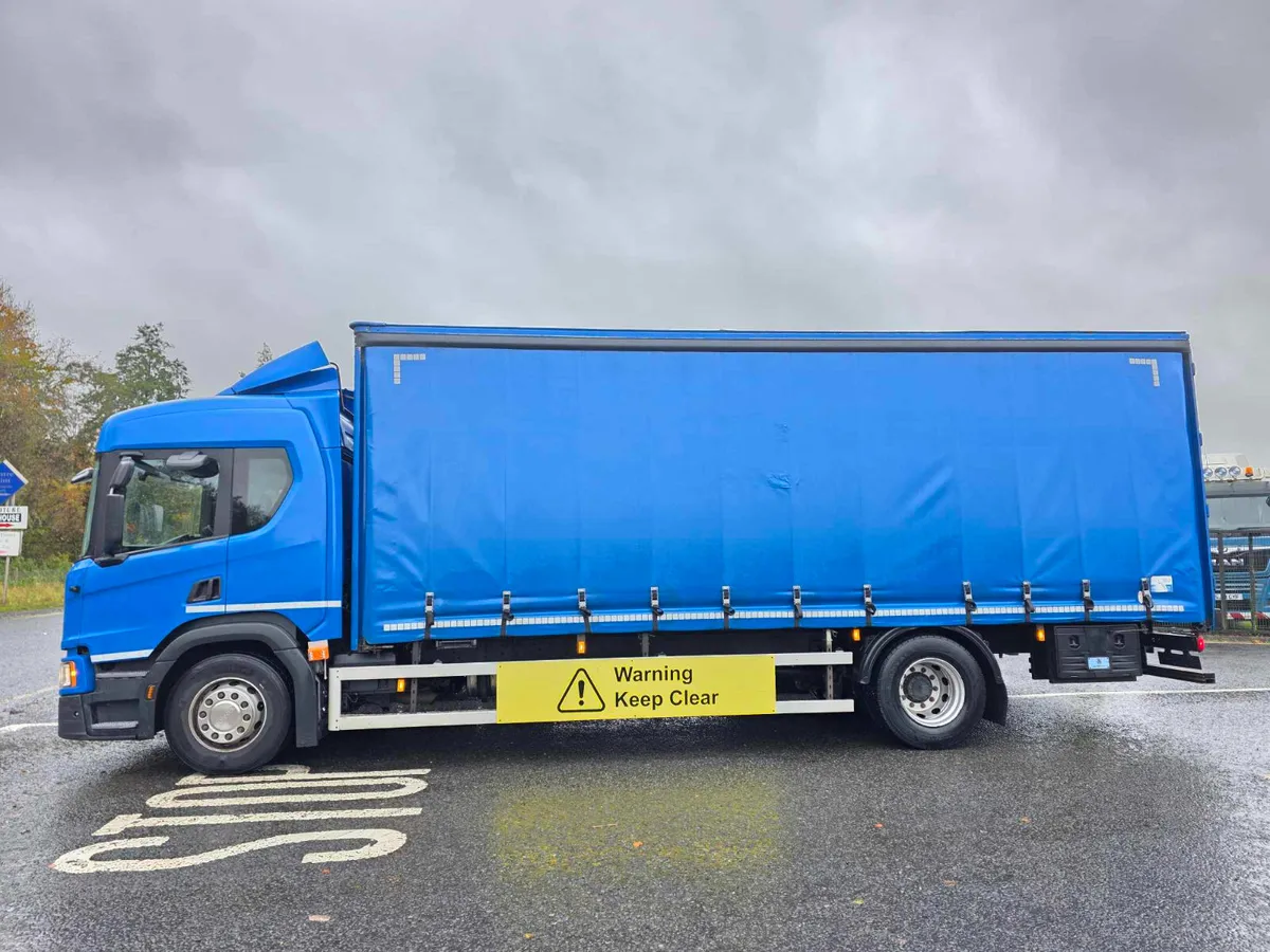 2018 (68) Scania P280 Hi Line Sleeper Cab with 25f - Image 4