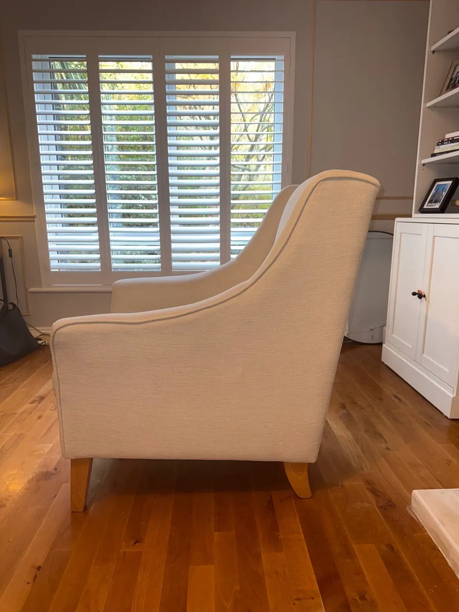 Luxury Armchairs - Image 2