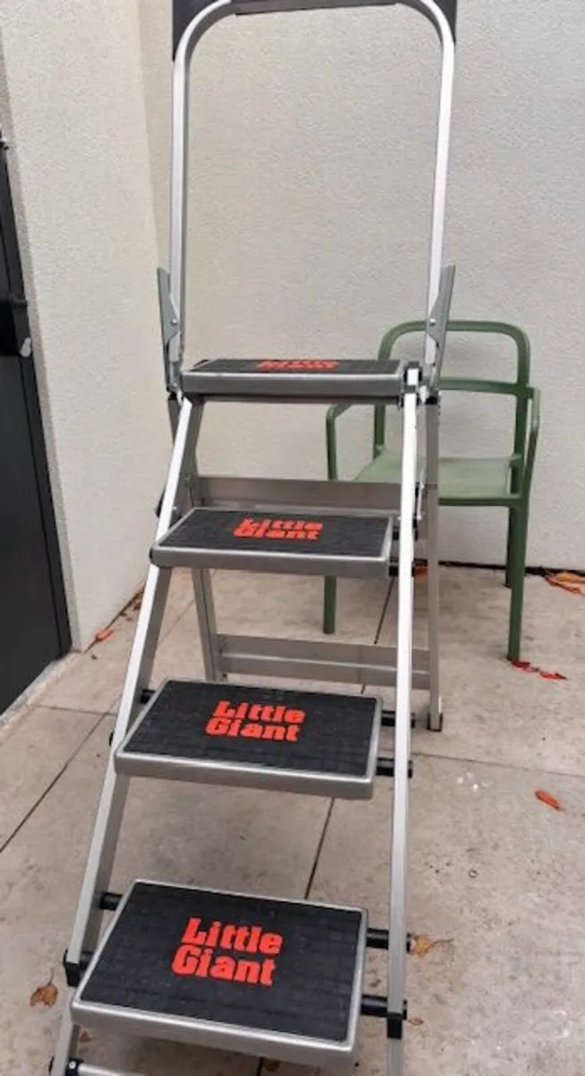 Little Giant 4 Step Ladder - Image 3