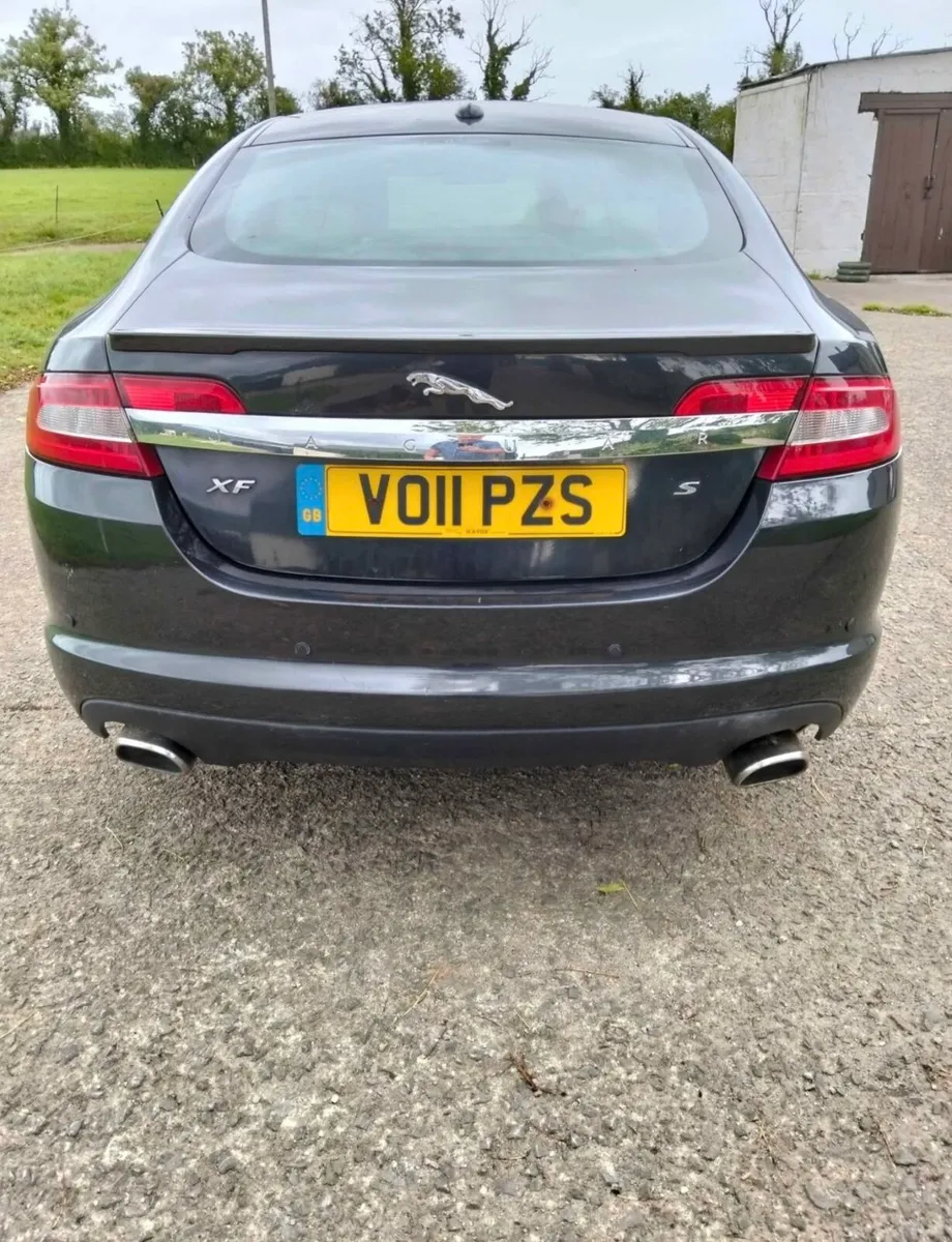 Jaguar XF S Portfolio Breaking / For Parts - Image 3